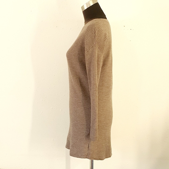 Tahari Merino Wool Sweater - Picture 11 of 12
